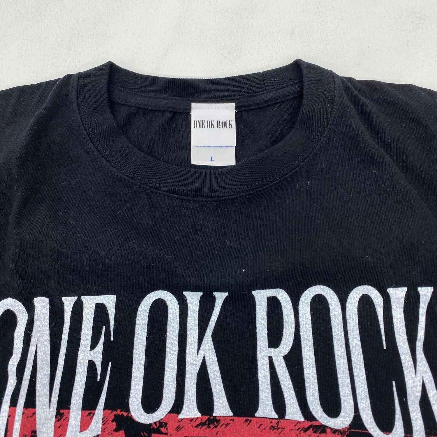 ★ONE OK ROCK LUXURY DISEASE Tシャツ・タオルセット★ ☆加古川物流】中古 ONE OK ROCK ワンオクロック LUXURY DISEASE JAPAN