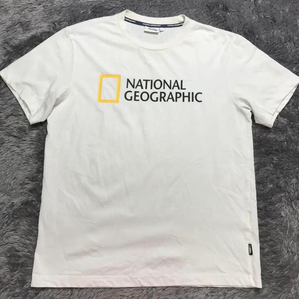 L ユニセックス National Geographic ビックロゴ 半袖Tシャツ@781