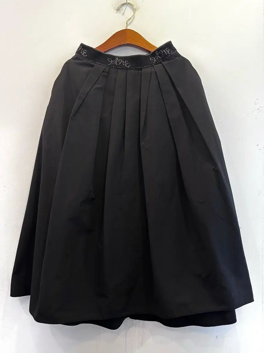 한섬 타임 이탈리아 롱 스커트 出品