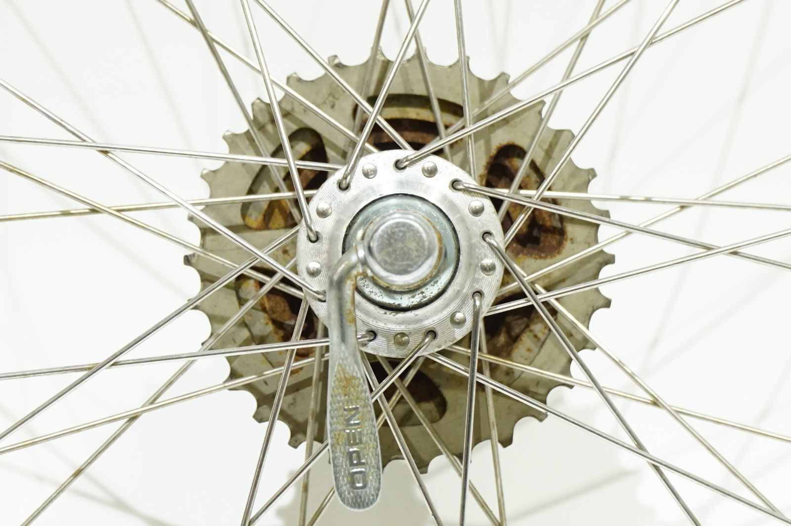 ZAC 「ゼットエーシー」 19 リム SHIMANO FH-RM40-8 リアホイール