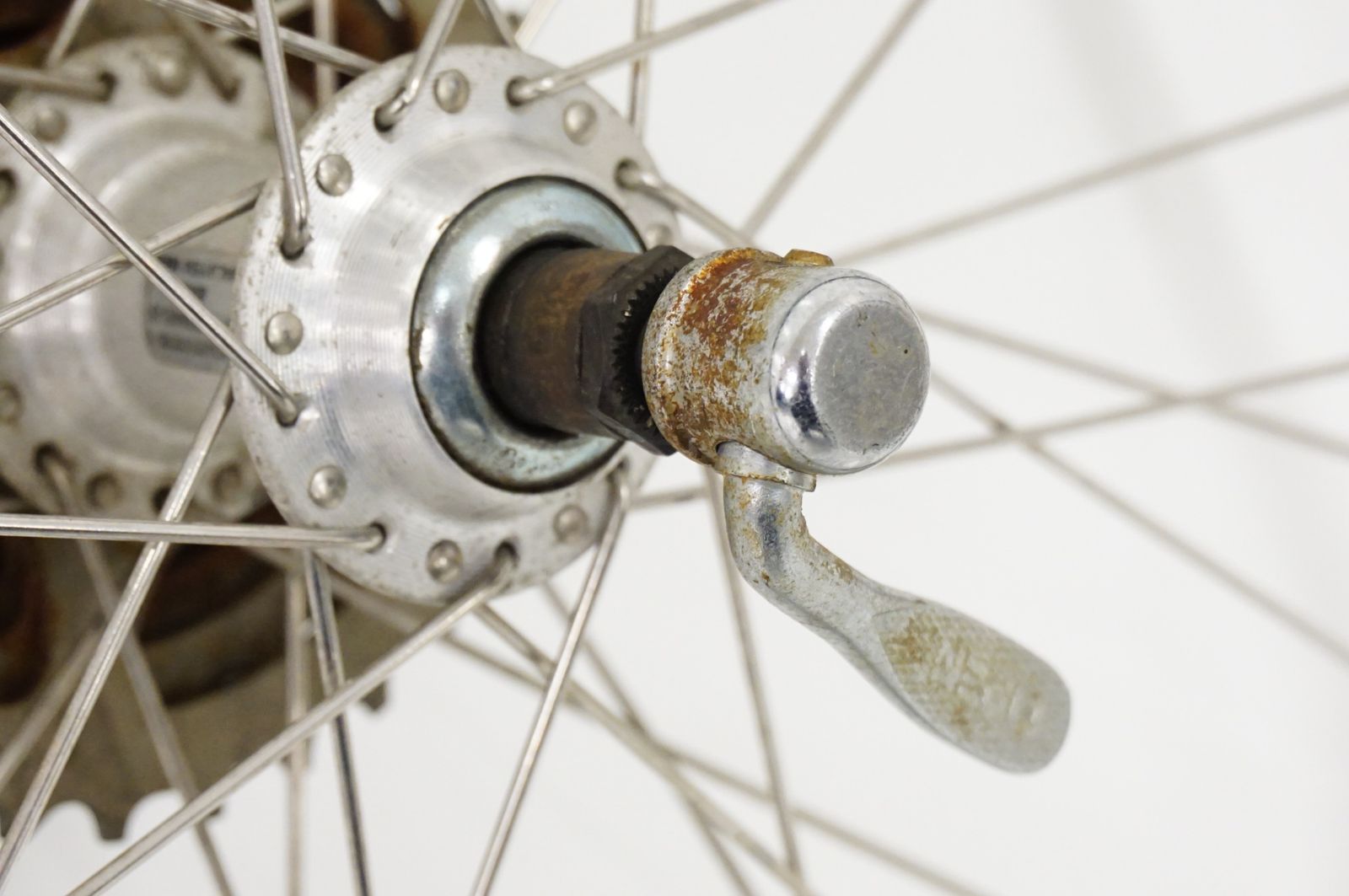 ZAC 「ゼットエーシー」 19 リム SHIMANO FH-RM40-8 リアホイール