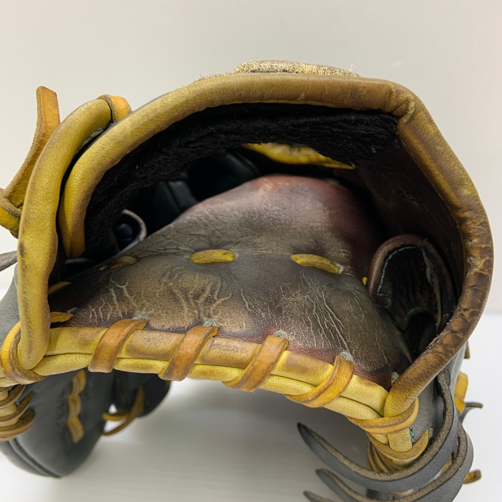 ウィルソン Wilson 20L 軟式 大人 一般 投手用 グローブ ピッチャー