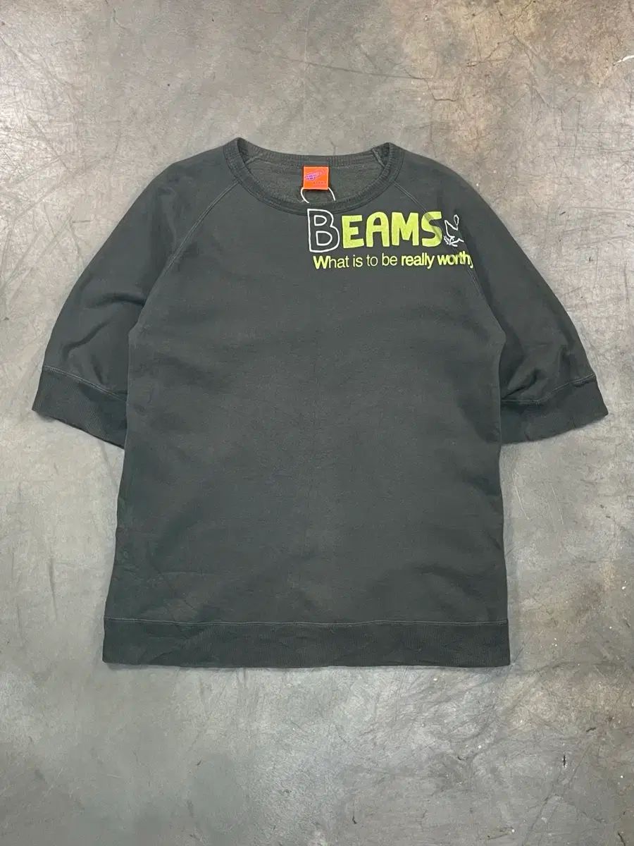 BEAMS レタリング 半袖 Tシャツ