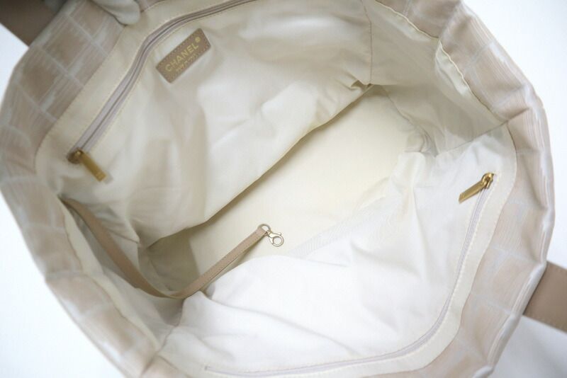 CHANEL シャネル ニュートラベルライン トート MM トートバッグ
