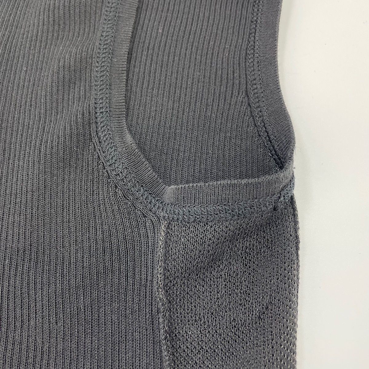 CHANEL シャネル タンクトップ ココマーク 36 【中古】 - メルカリ