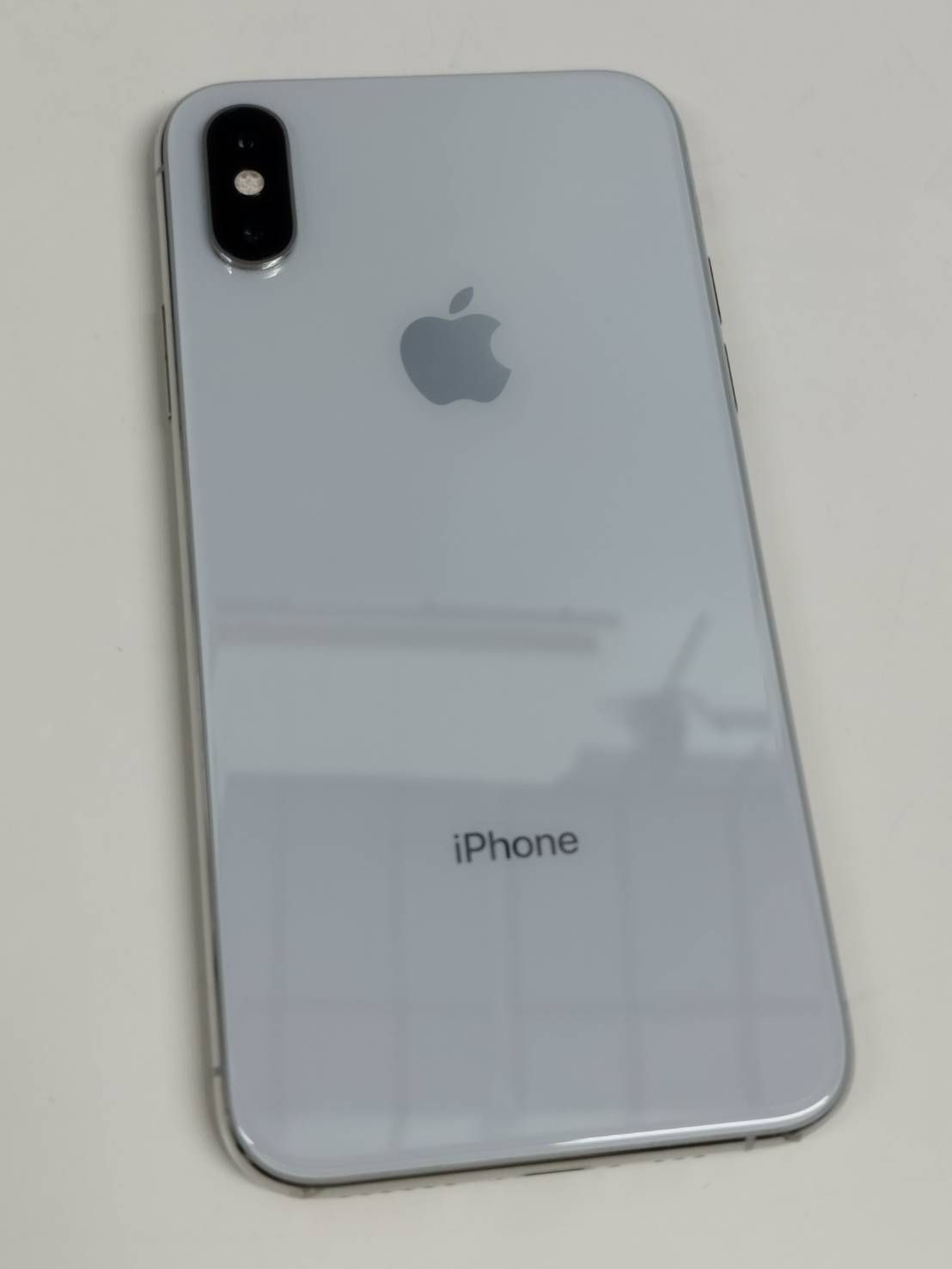 iPhone Xs 256GB シルバー SIMフリー 中古 Bランク - メルカリ