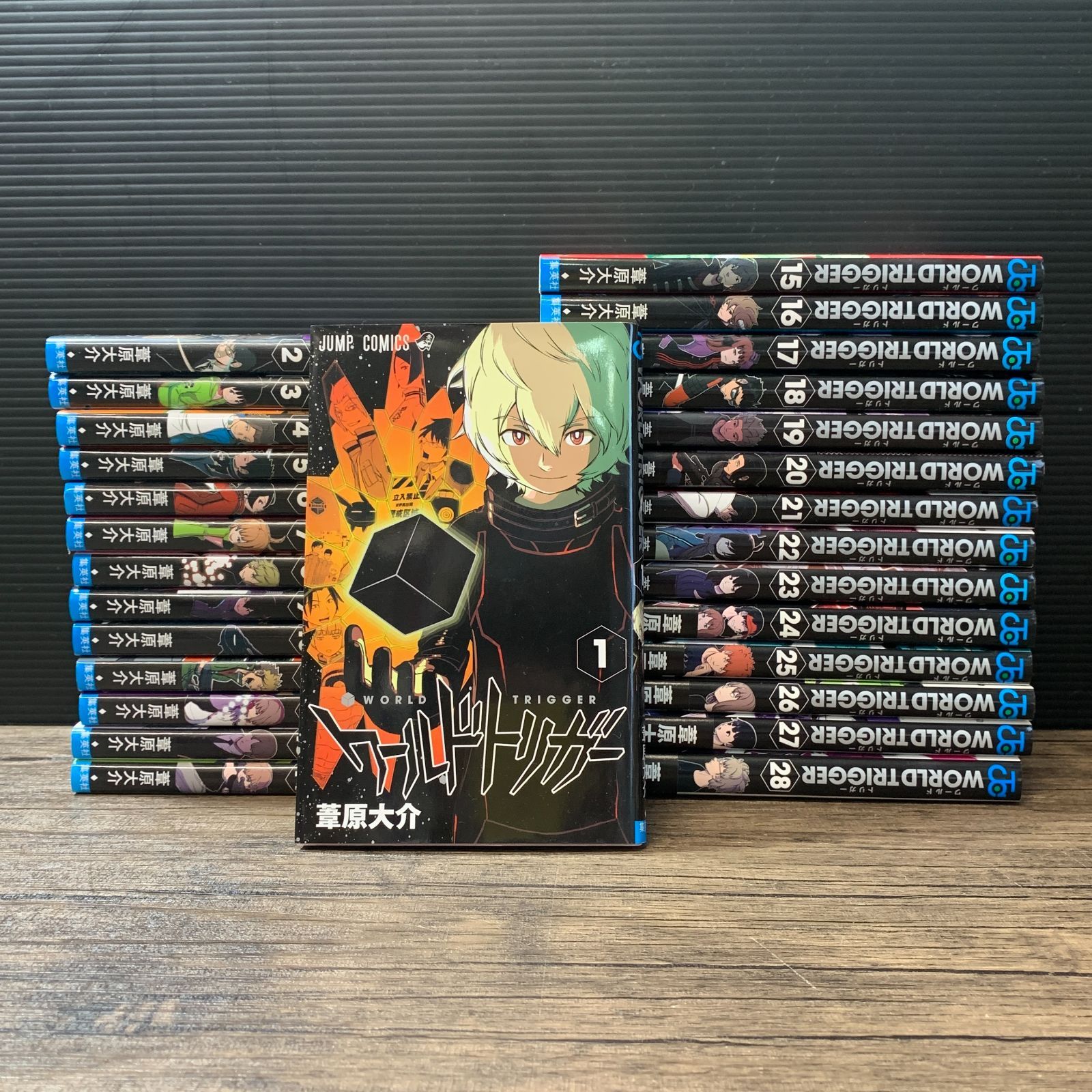 むつ1-061526] ワールドトリガー 1巻〜28巻セット - メルカリ