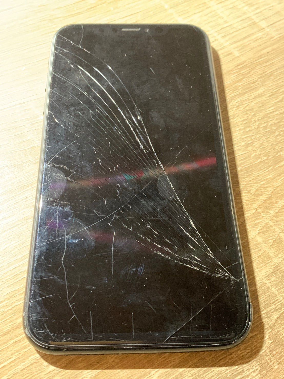 iPhone XR 64GB ジャンク品 電源入らず - メルカリ