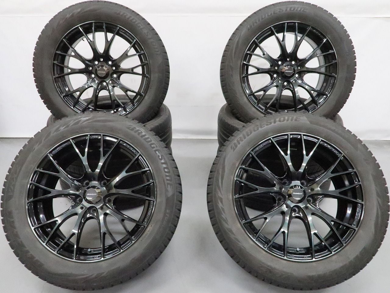 クラウン カムリ エスティマ 等に 4本 WedsSport SA-20R 17インチ 7.5J +45 5H 114.3 スタッドレス BRIDGESTONE BLIZZAK VRX2 215/55R17