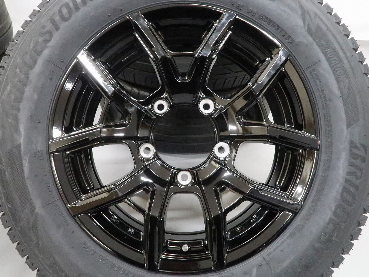 jb64w ジムニー用　175 80r16スタッドレス　ホイールセット　バリ溝 バリ溝】 ジムニー JB64W 等 4本 社外 16インチ 5.5J+25 5H 139.7