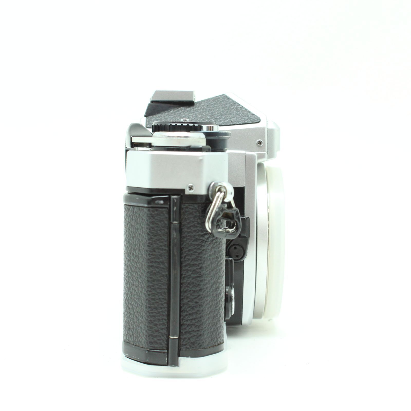 Nikon FE シルバー #3016240 - メルカリ