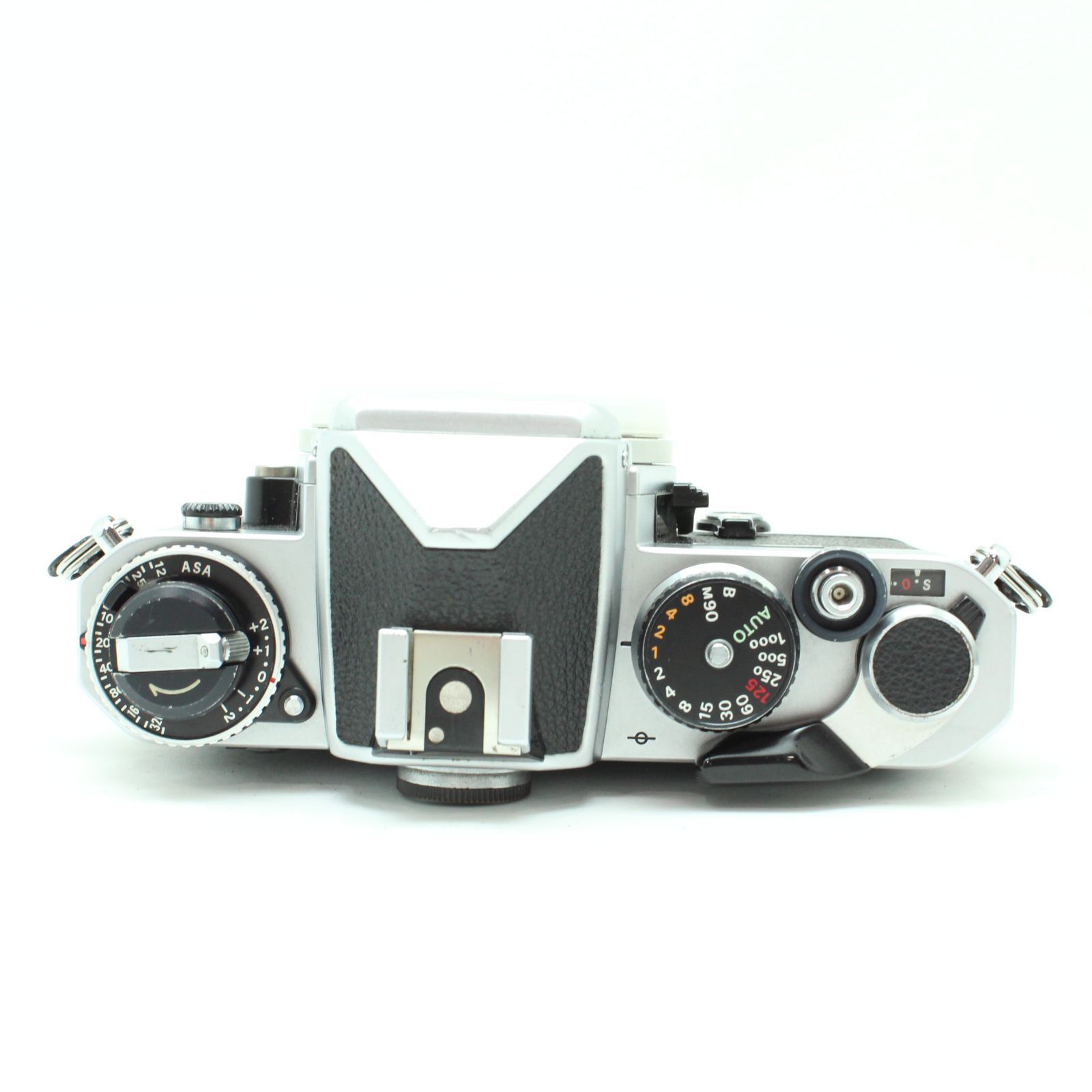 美品 NIKON FE シルバー フィルムカメラ モルト新品交換済 H300 Nikon FE シルバー #3016240 - メルカリ