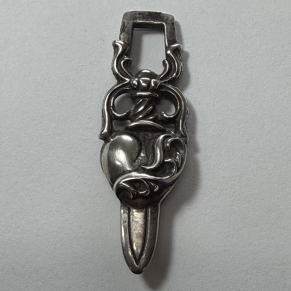 CHROME HEARTS/クロムハーツ DAGGER HEART/ダガーハート ペンダント