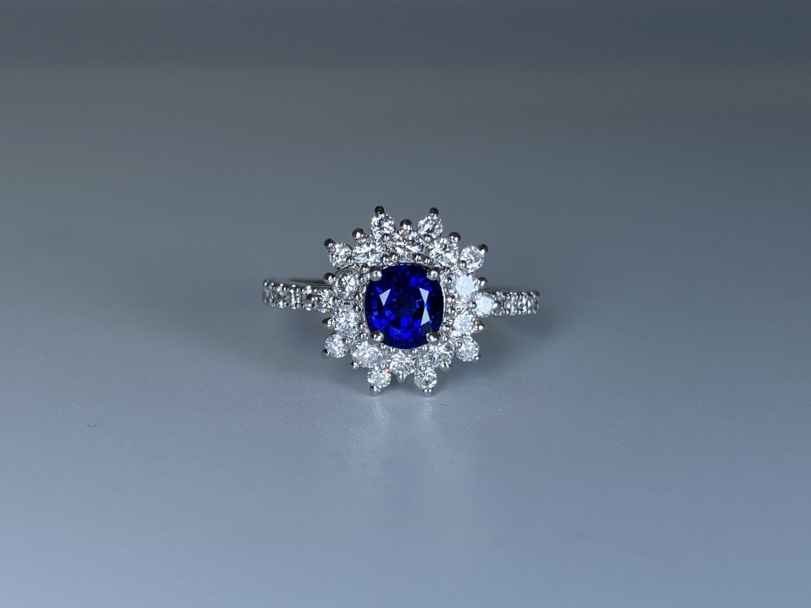 サファイア 1.08ct ロイヤルブルー royal blue AIGS鑑別書 D0.75ct