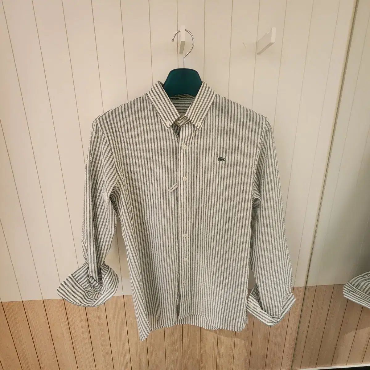 (新品) LACOSTE ラコステ リネン ブレンド ストライプ シャツ (シアサッカー)