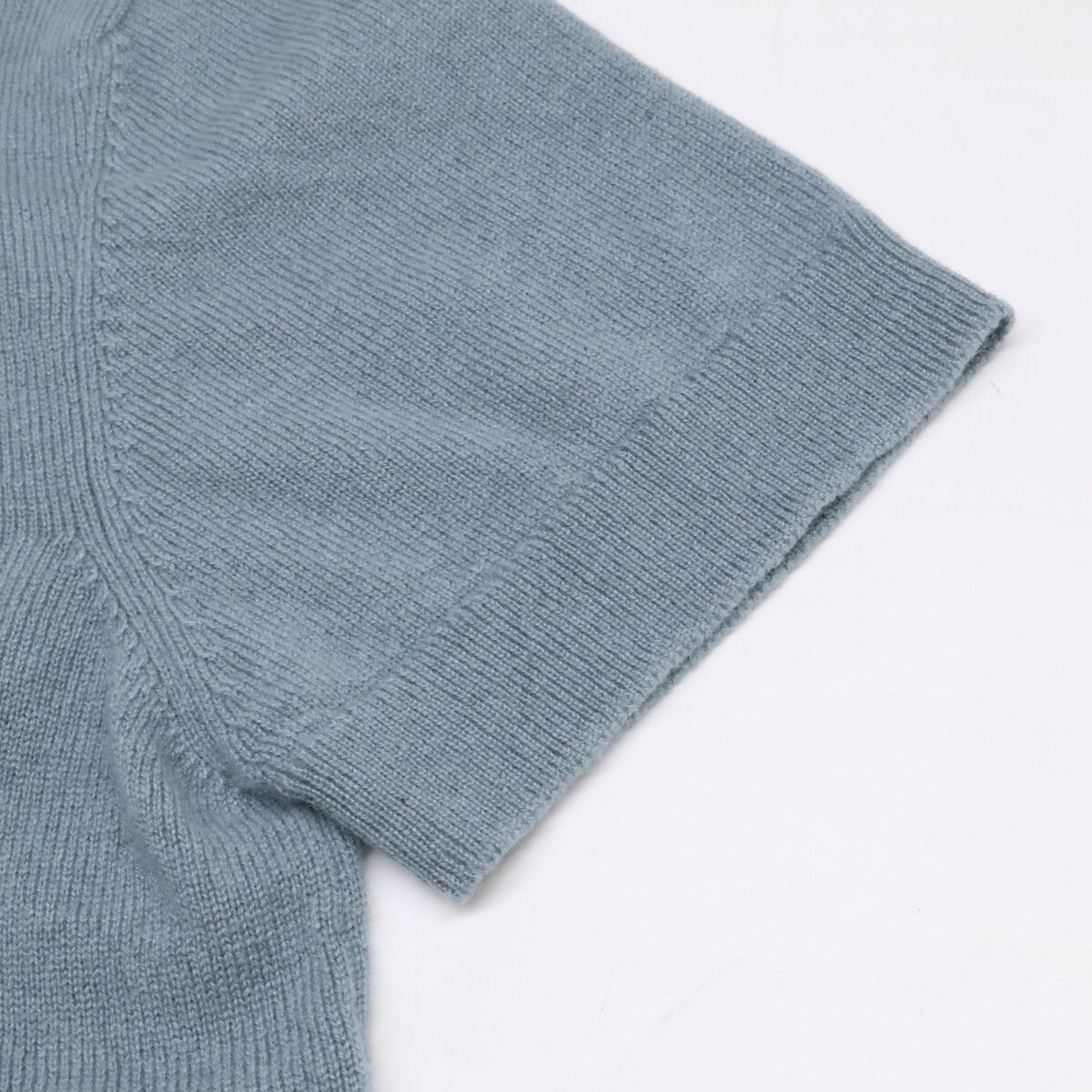 HERMES エルメス 【美品/国内正規】2H2663D1 Hリフト カシミヤ100 