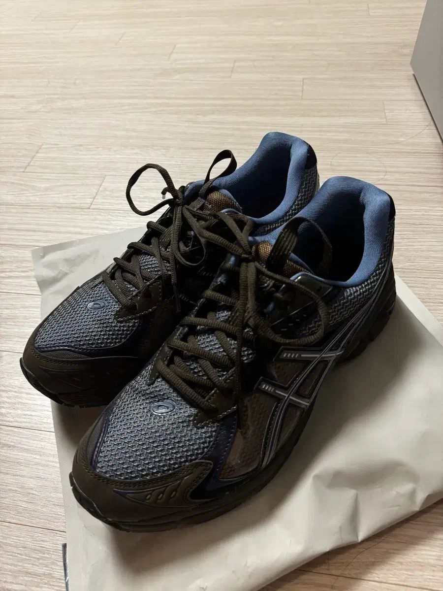 290 アシックス UB6-S GT-2160 21,725円