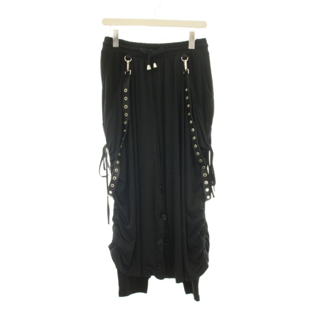 シヴァーライズ CIVARIZE PUレザーサスペンダー付き スカート