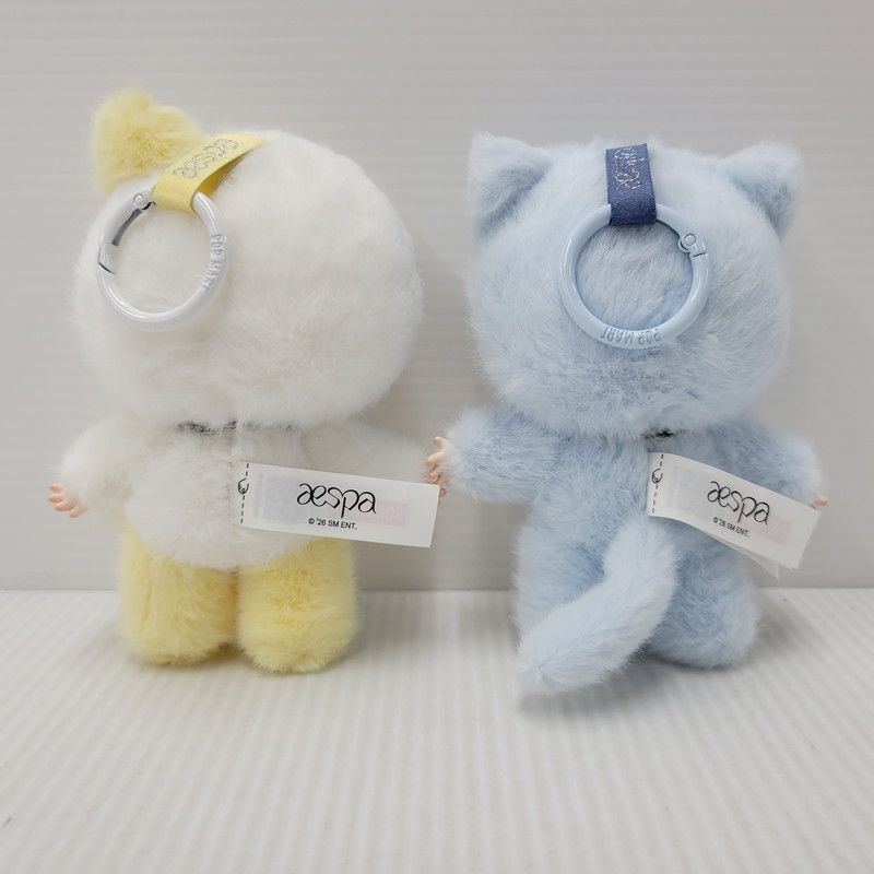 中古美品】 aespa POPMART ぬいぐるみ 4体セット 【084-260620-ay-28