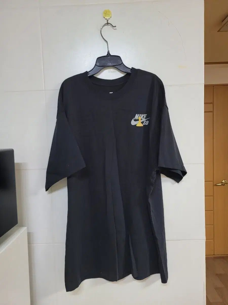 メンズ) NIKE グラフィック 半袖Tシャツ 2枚 (新品 L 105)