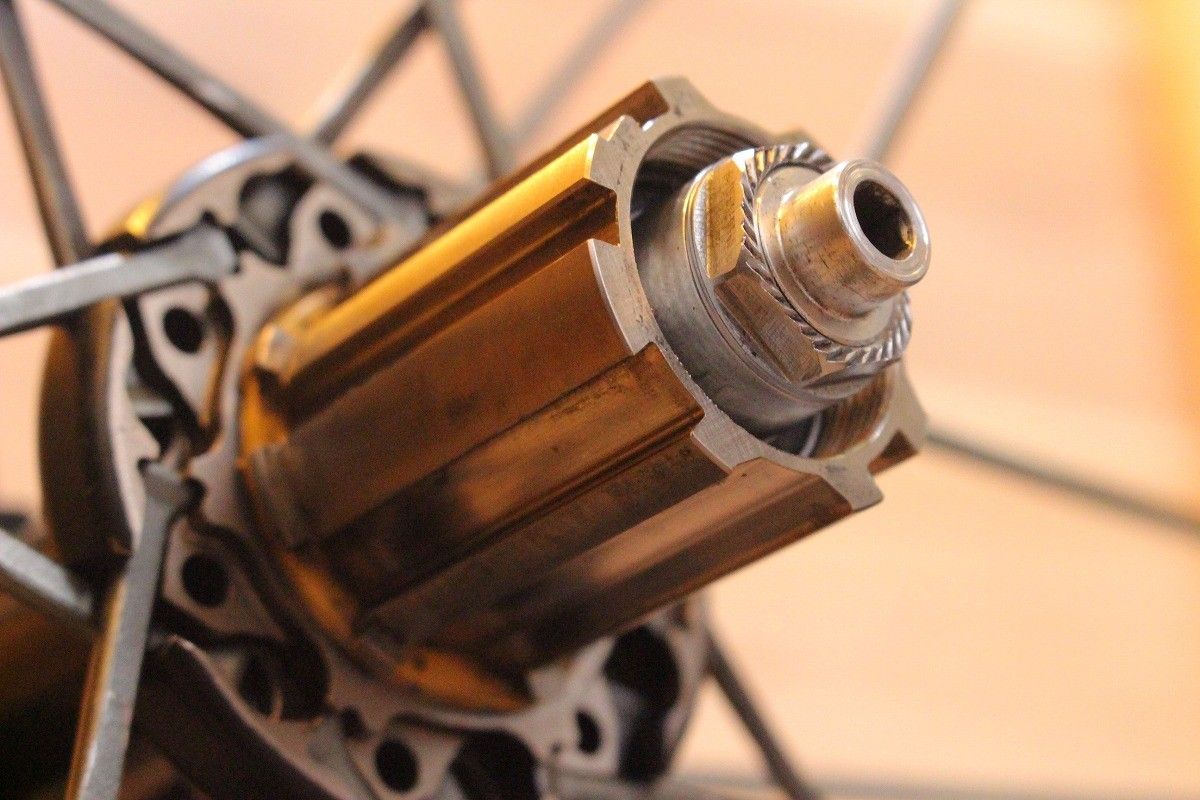 カンパニョーロ Campagnolo シャマルウルトラ SHAMAL ULTRA チタン