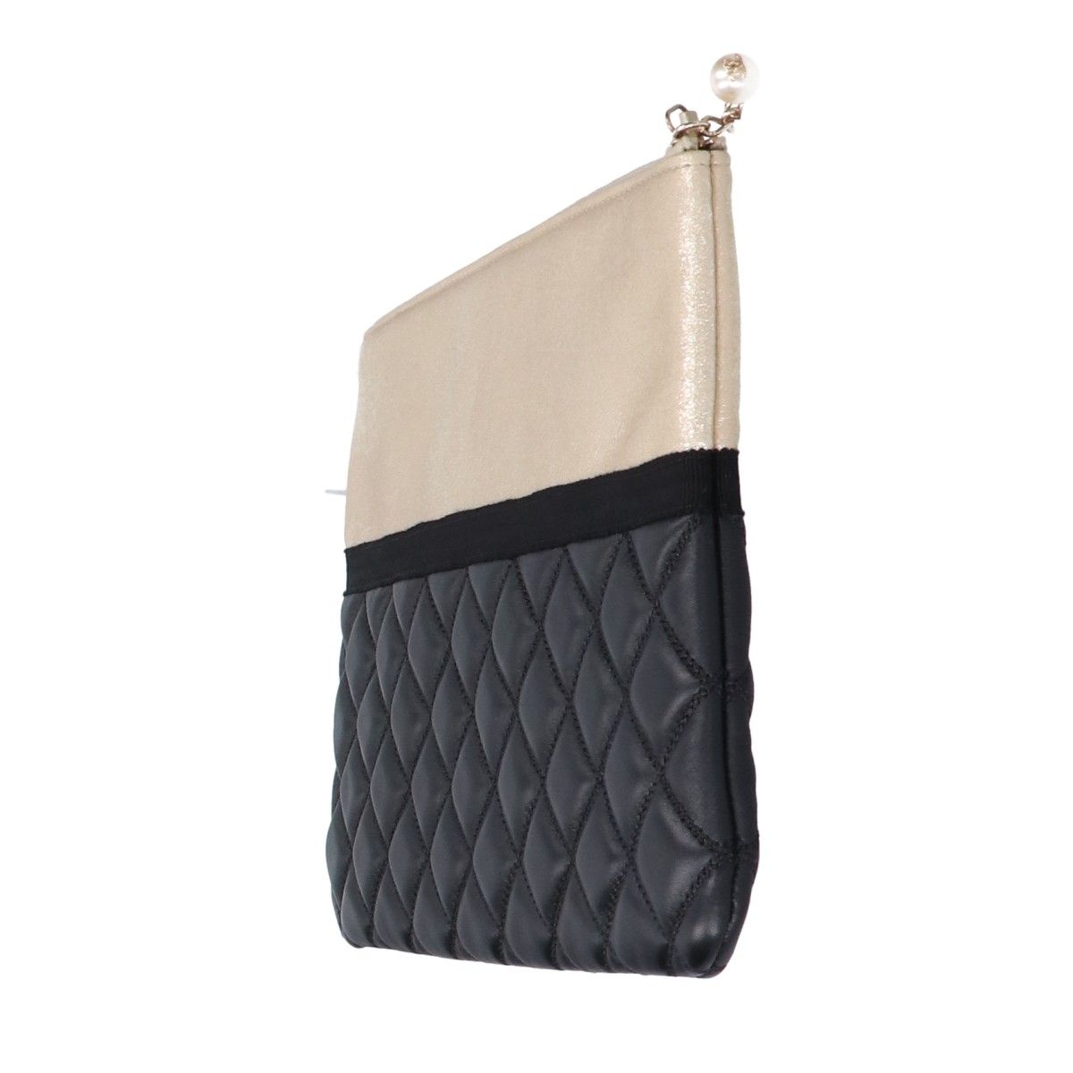CHANEL シャネル 新品同様 22番 マトラッセ ラムスキン パールココ
