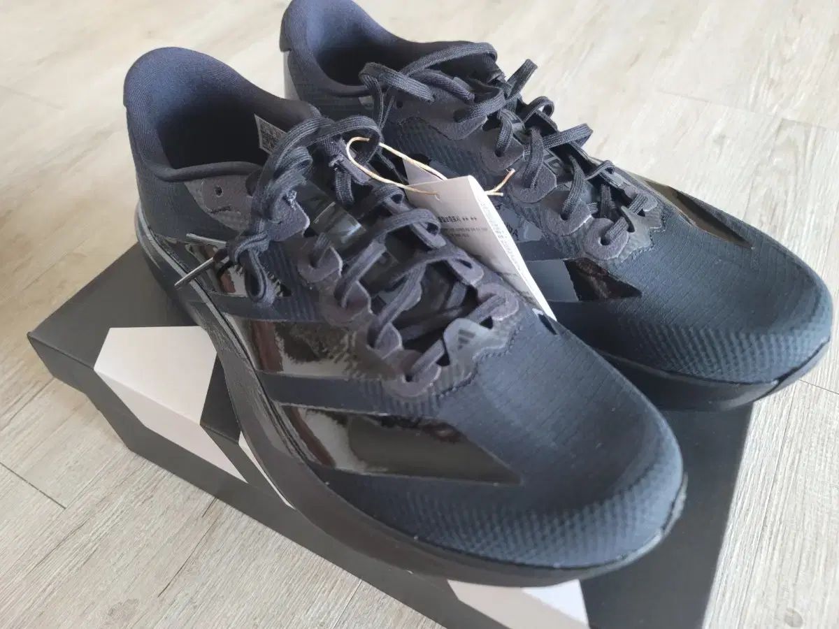 (新品) adidas アディダス EVO SL ウーブン ブラック 275 エボSL ウーブン 19,694円