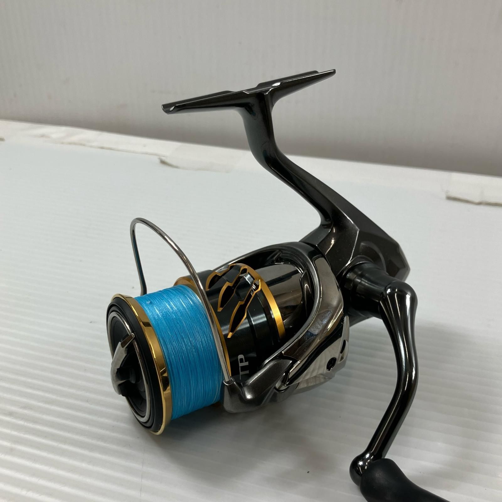 SHIMANO シマノ スピニングリール 20ツインパワー 2500S 04138