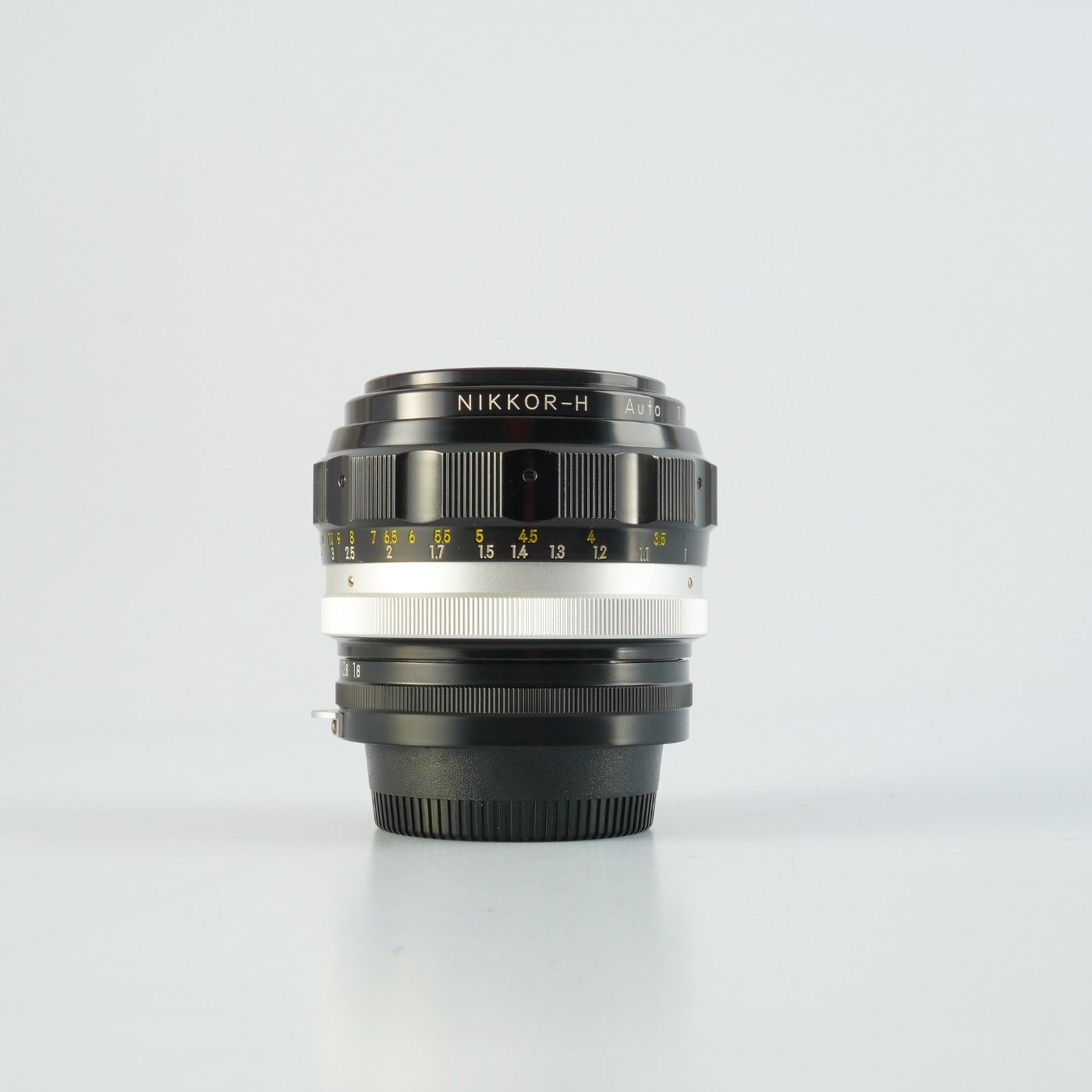 Nikon ニコン 非Ai Nikkor-H Auto 85mm F/1.8 単焦点レンズ - メルカリ
