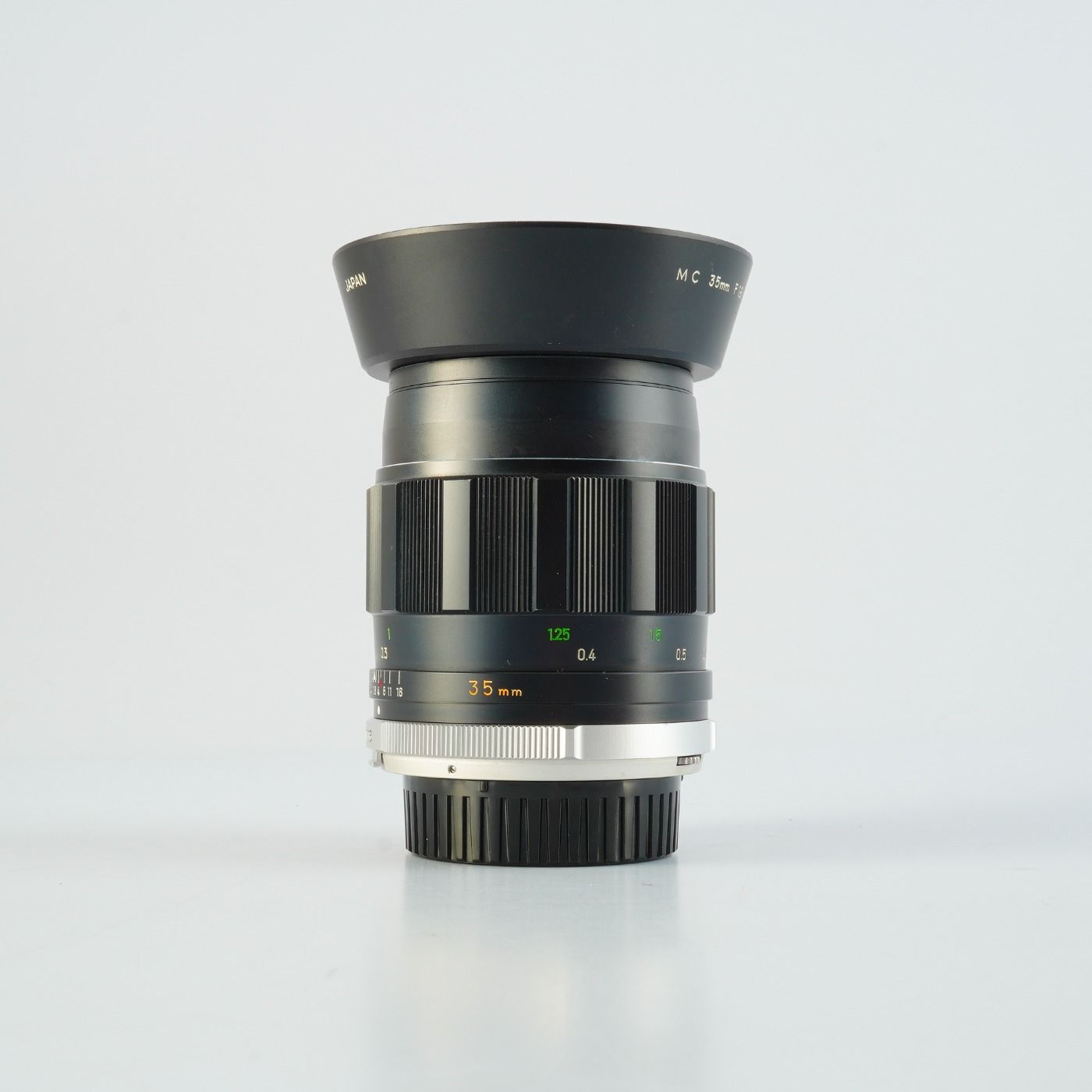 MINOLTA ミノルタ MC W.ROKKOR HH 35mm F/1.8 単焦点レンズ - メルカリ