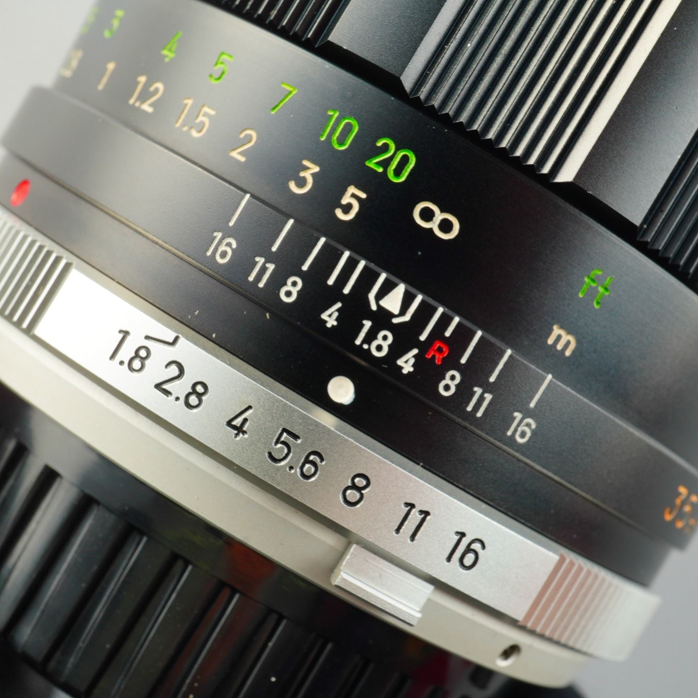 MINOLTA ミノルタ MC W.ROKKOR HH 35mm F/1.8 単焦点レンズ - メルカリ