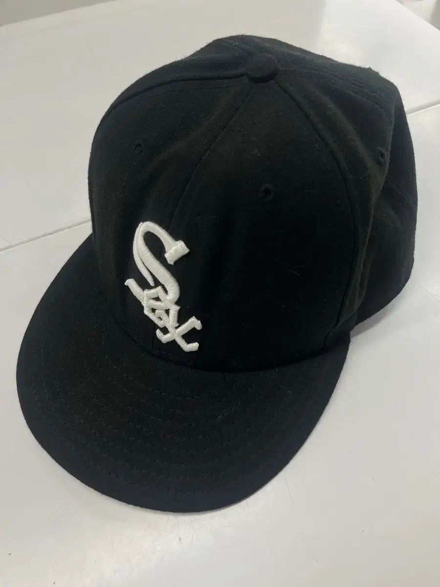 ニューエラ 59FIFTY ホワイトソックス ボールキャップ 帽子 スナップバック