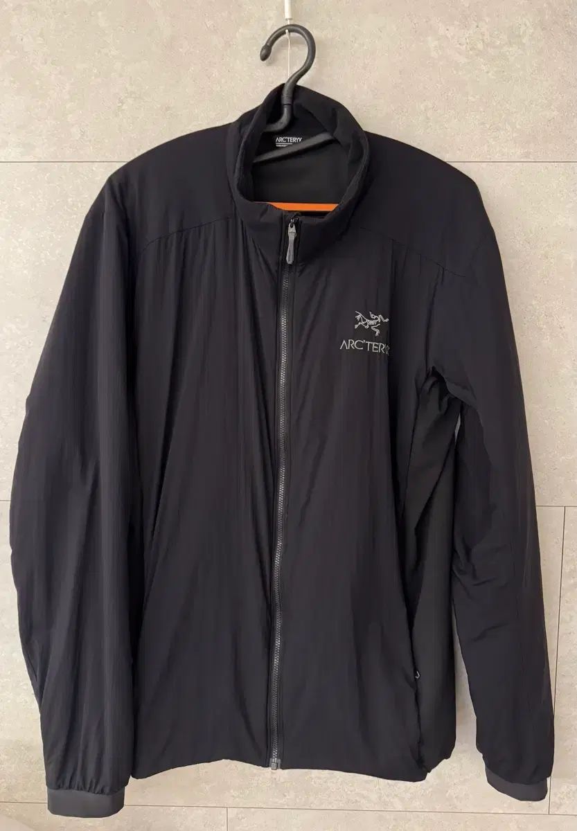 ARC'TERYX アークテリクス Atom（アトム） LT S ブラック