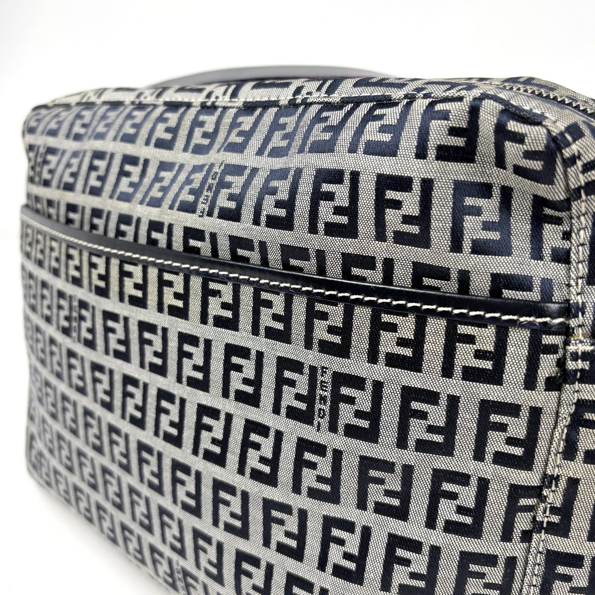 フェンディ FENDI ズッキーノ柄 ショルダーバッグ キャンバス ネイビー
