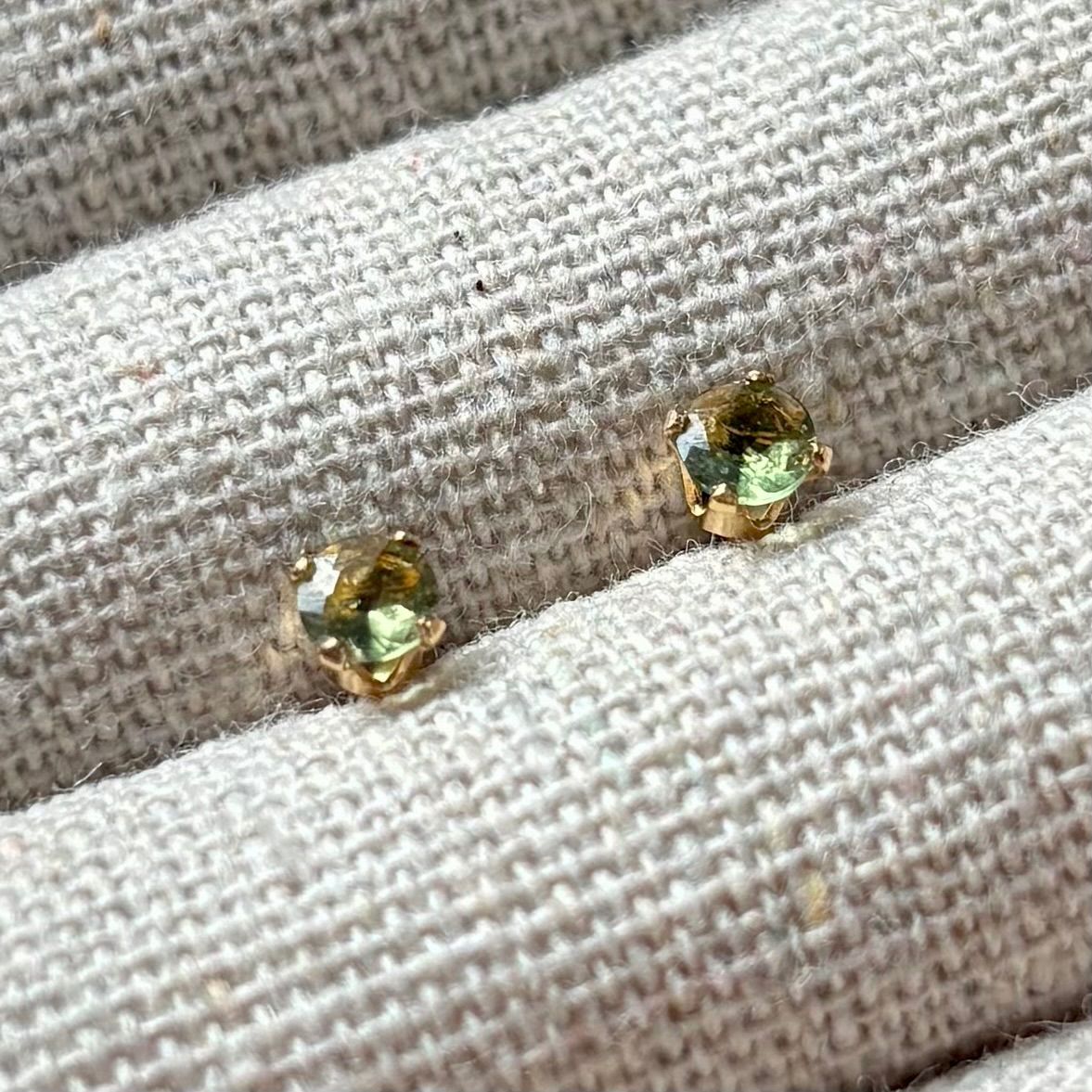 RIN / モルダバイト ラウンドファセットカット5mm RIN / モルダバイト ラウンドファセットカット 4mm - メルカリ