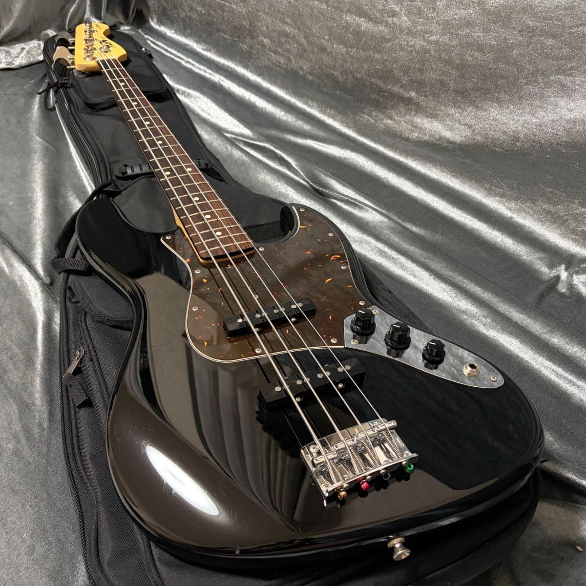 フジゲン Neo Classic NJB10RAL ジャズベースソフトケース付き FUJIGEN(フジゲン) NJB10RAL Neo Classicシリーズ ジャズベースタイプ