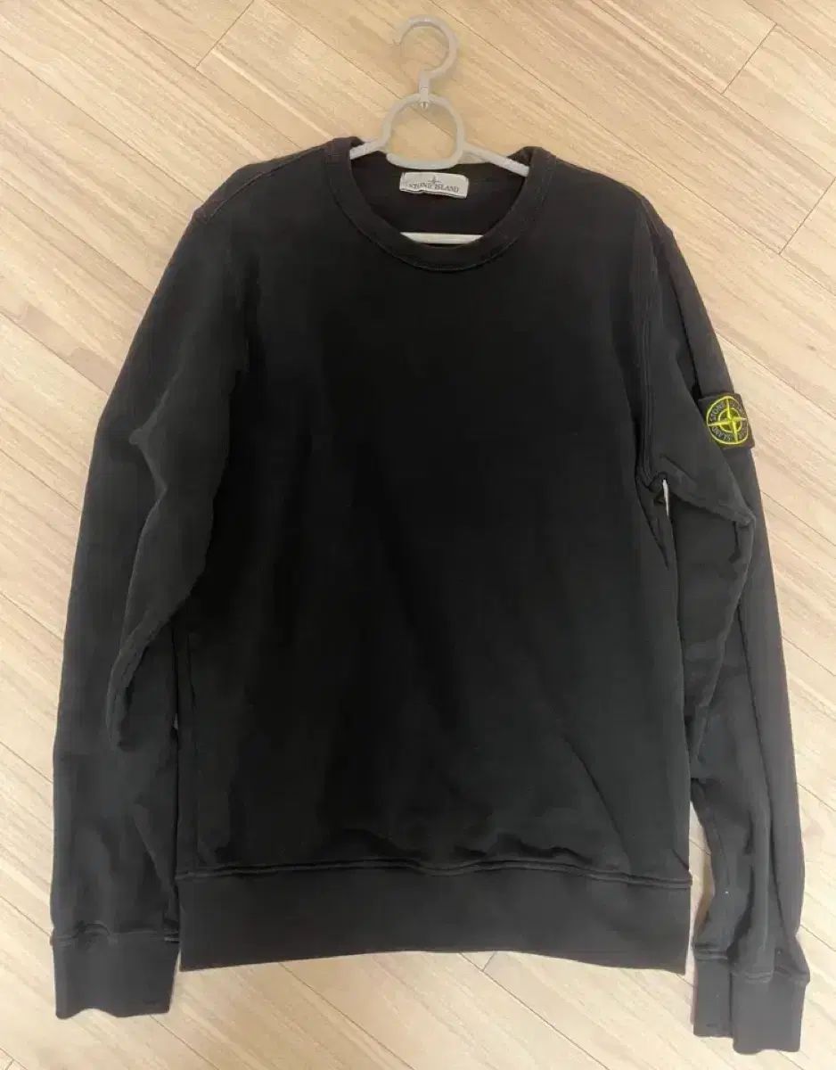 STONE ISLAND ストーンアイランド ブラック スウェット S