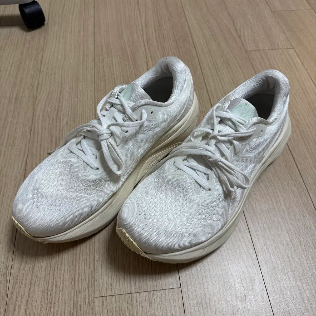 275 アシックス ゲルカヤノ 30 白 出品