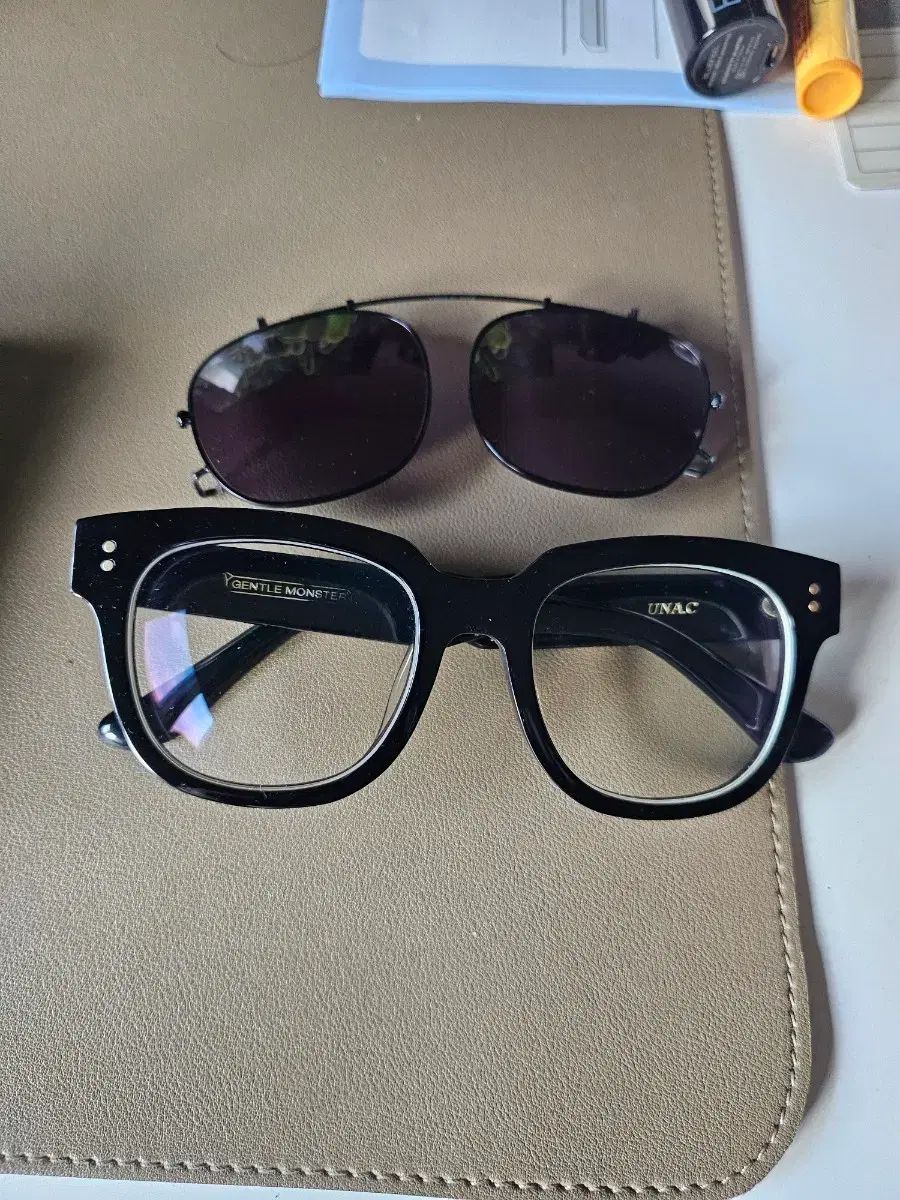 GENTLE MONSTER(ジェントルモンスター) UNA C (ウナシー) クリップ 含む 出品