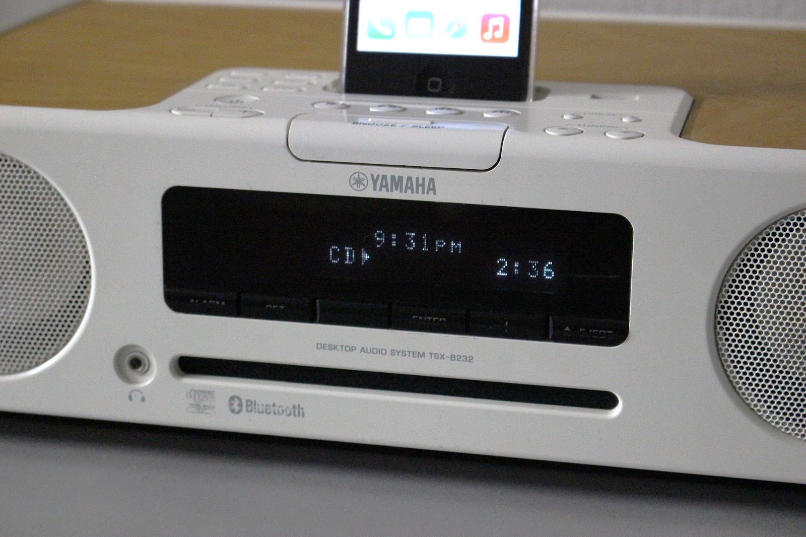YAMAHA CD/USB/Bluetooth搭載デスクトップオーディオシステムTSX-B232