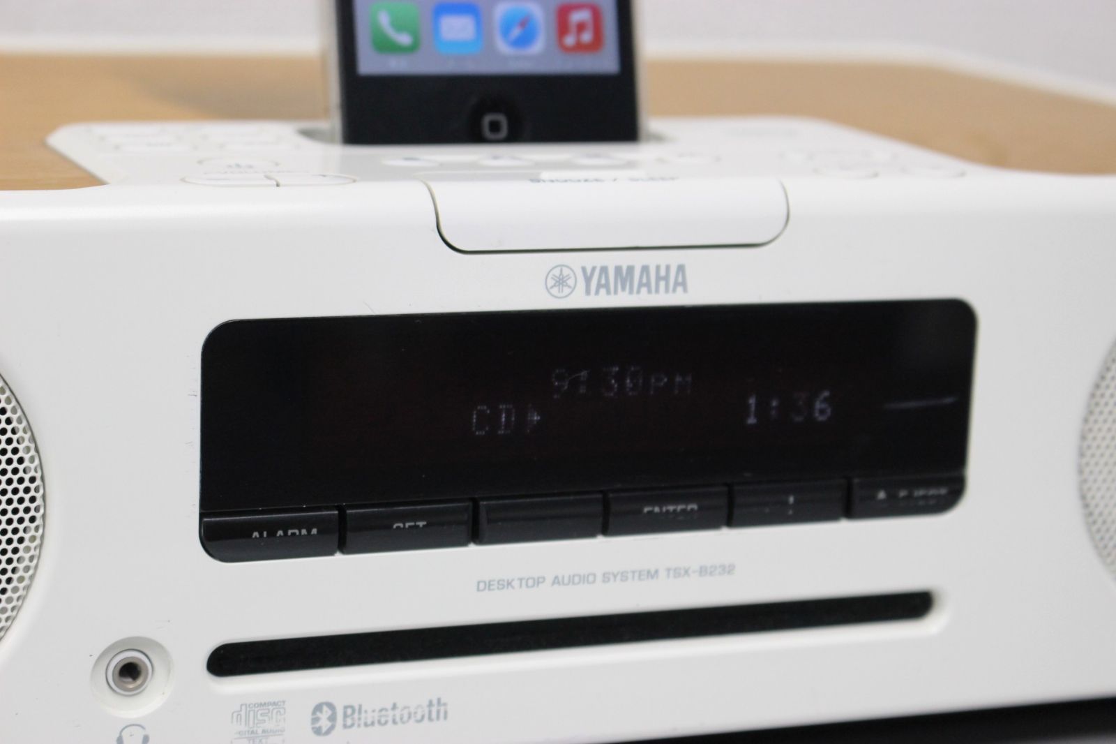 YAMAHA CD/USB/Bluetooth搭載デスクトップオーディオシステムTSX-B232