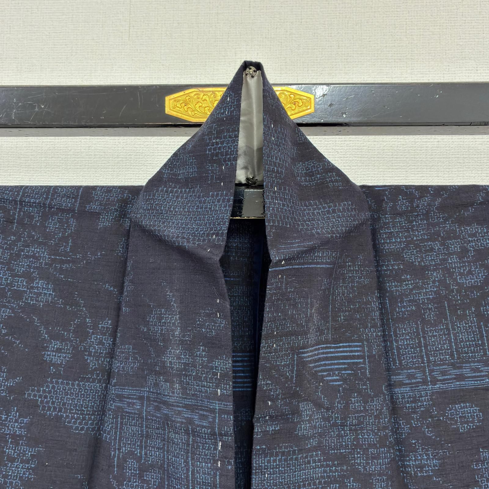 単衣 紬 正絹 亀甲絣 素敵な絣柄 着物 a-487 - メルカリ