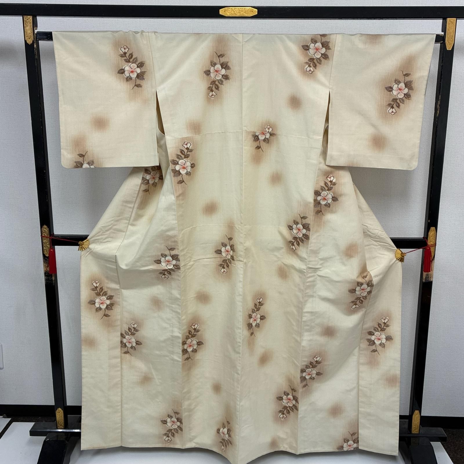 単衣 紬 正絹 美しい花 素敵な絣柄 上品 a-488 - メルカリ
