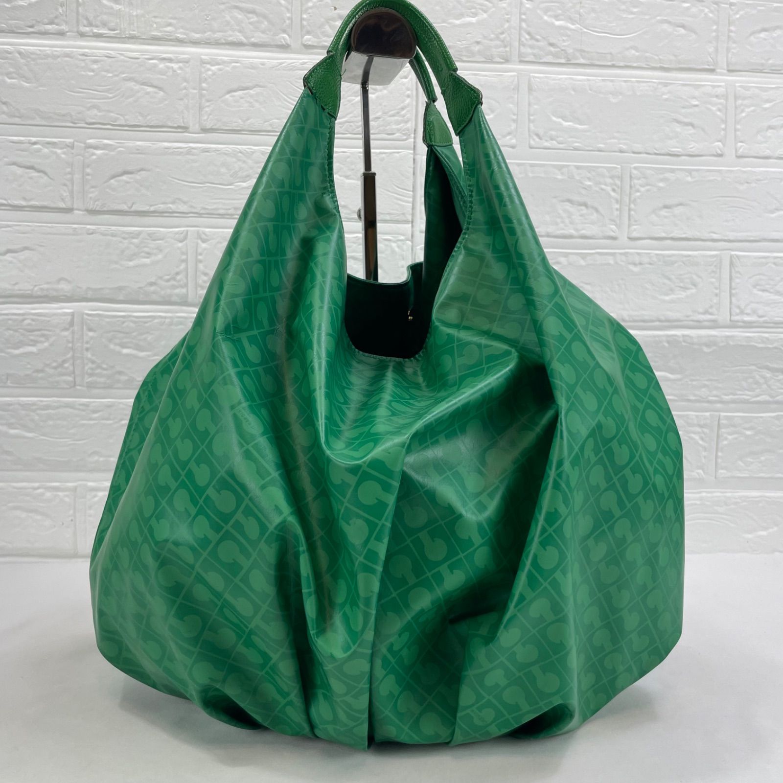 美品】GHERARDINI ゲラルディーニ ホーボー ソフティ トートバッグ