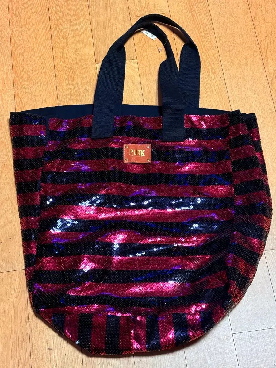 ヴィクトリアズ・シークレット (Victoria's Secret) ヴィクシー Babymetalclub ギャル st ピンク スパンコール バッグ ペンサ サイン会アイテム