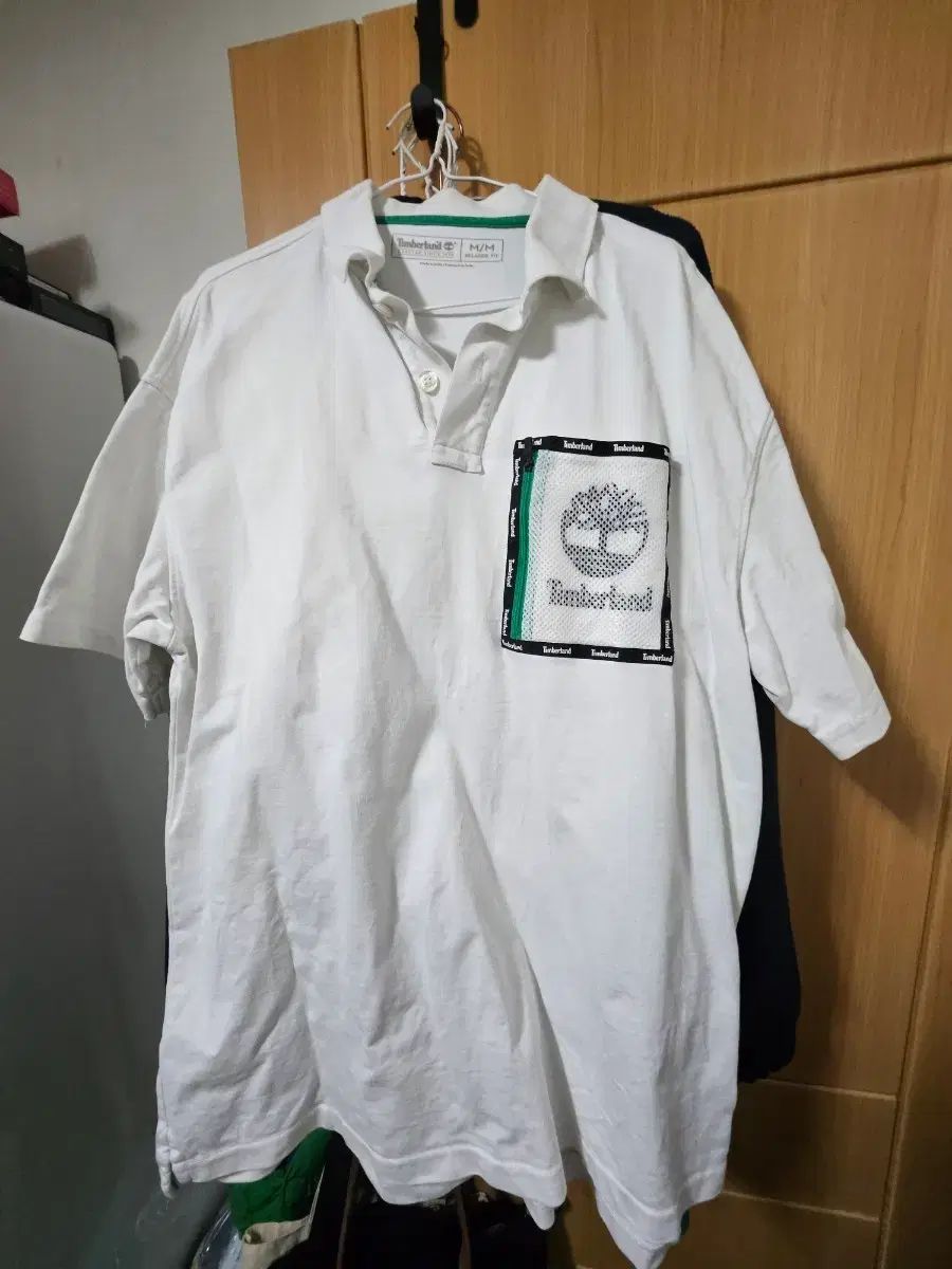 Timberland(ティンバーランド)半袖 カラーTシャツ 白 出品