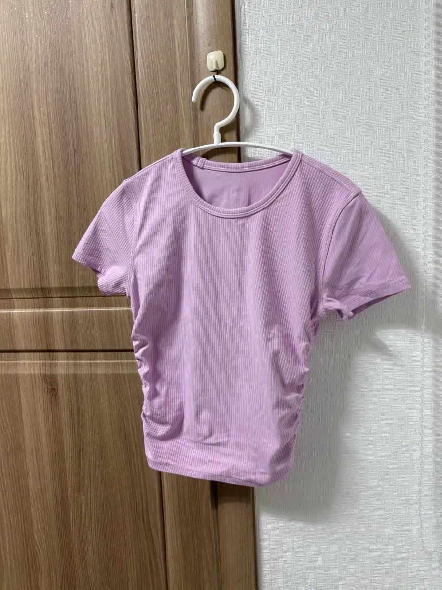 ルルレモン シャーリング Tシャツ