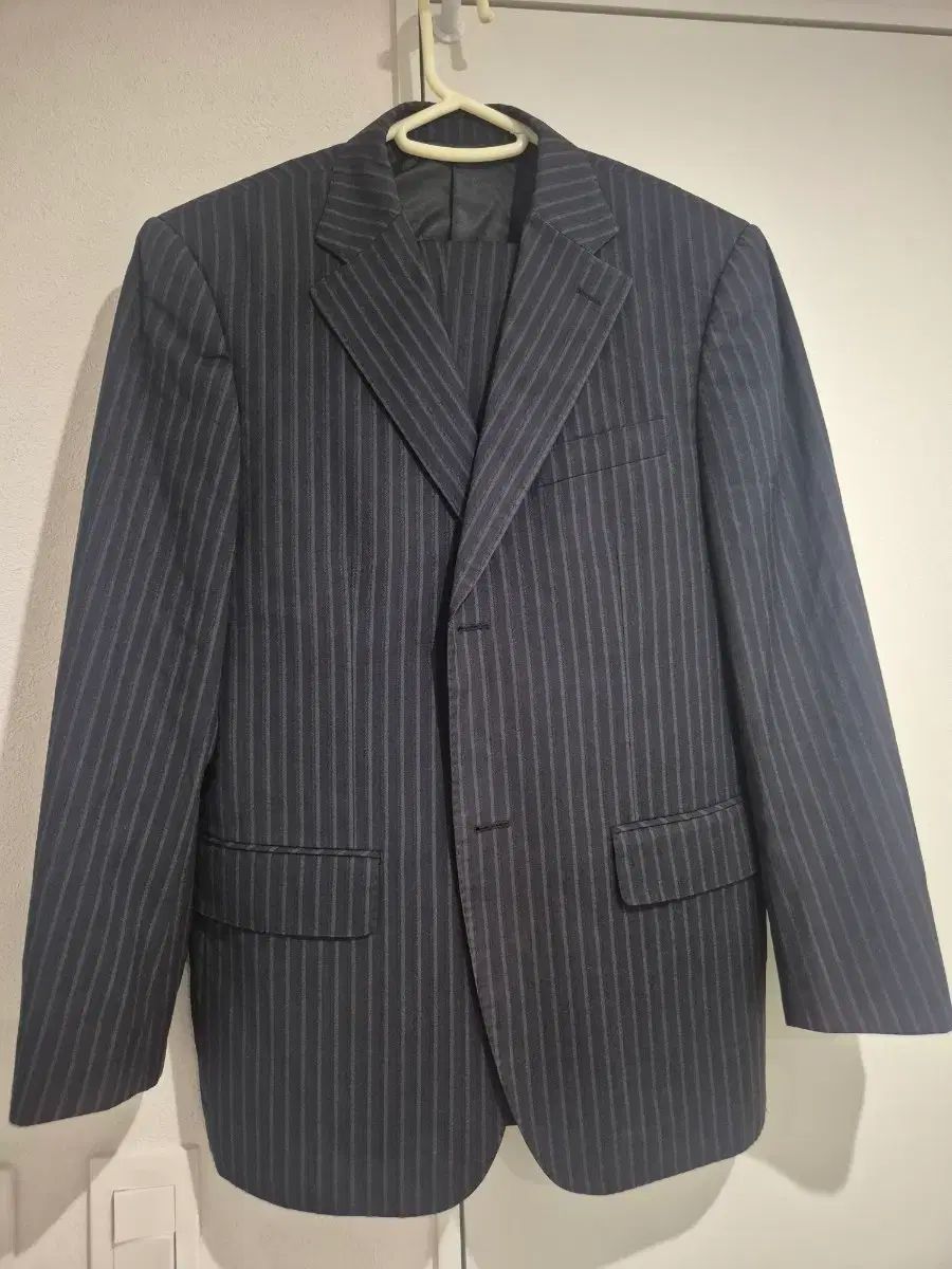 GIORGIO ARMANI le collezioni メンズ ストライプ スーツ