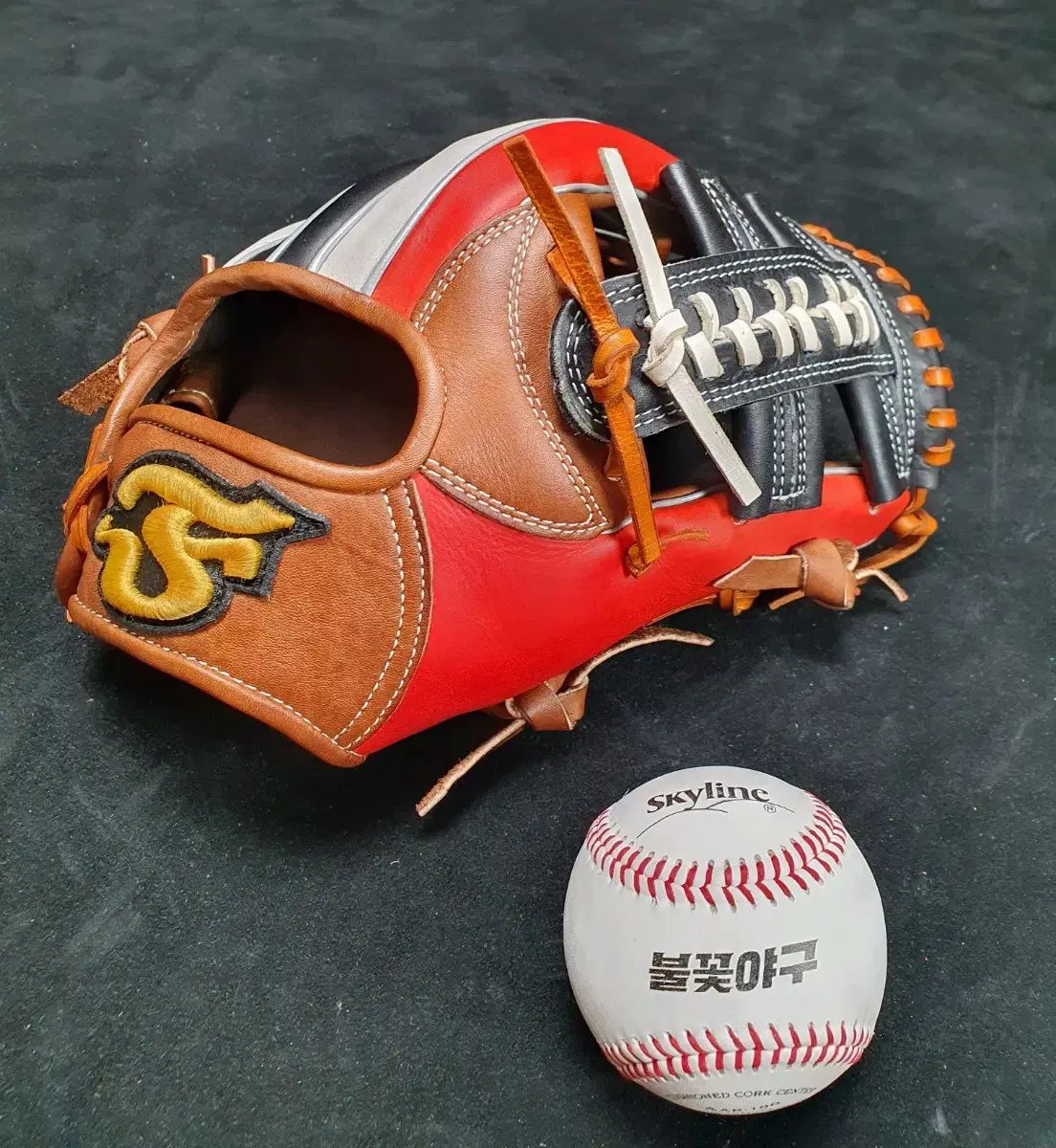無償AS FANDOM ファンダム 内野グローブ 11.6インチ 未使用品 / 野球グローブ