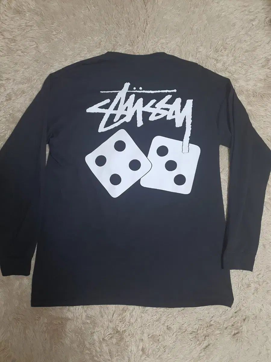 STUSSY ステューシー 長袖Tシャツ 傷なし 実寸 サイズ 100 STUSSY ステューシー 長袖Tシャツ 傷なし 実寸 サイズ 100